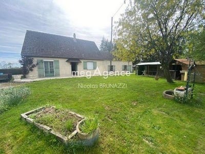 /international/fr/les-champeaux-la-basse-normandie-310107299152/