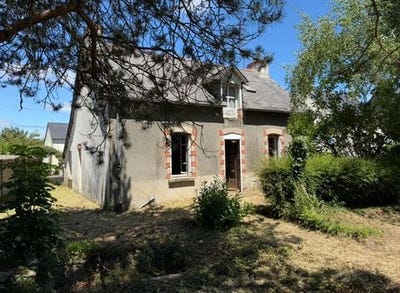 /international/fr/pleucadeuc-brittany-310099758199/?lang=en