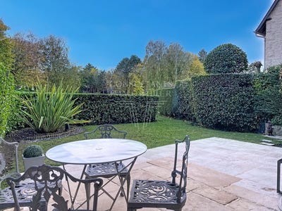 /international/fr/tourgeville-la-basse-normandie-310103099538/