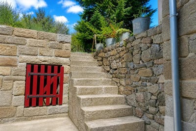 /international/fr/felletin-limousin-310107709731/