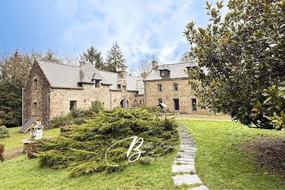 /international/fr/pontivy-brittany-310098112505/