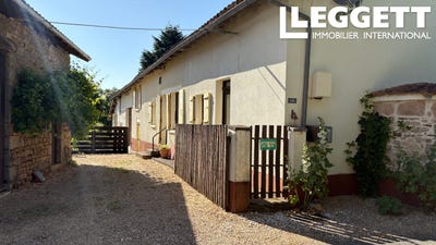 /international/fr/saint-saud-lacoussiere-aquitaine-310101206557/?lang=en