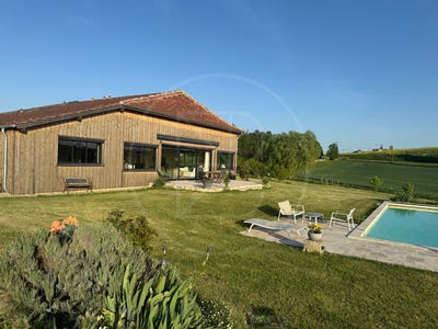 /international/fr/duras-aquitaine-310106711688/