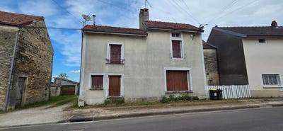 /international/fr/montigny-sur-aube-burgundy-310108157699/