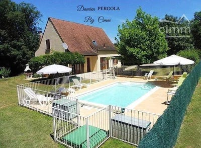 /international/fr/prats-de-carlux-aquitaine-310105626516/