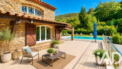 /international/fr/cogolin-provence-alpes-cote-d-azur-310108045140/