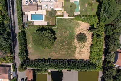 /international/fr/saint-remy-de-provence-provence-alpes-cote-d-azur-310108464921/