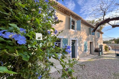 /international/fr/maussane-les-alpilles-provence-alpes-cote-d-azur-310104527024/