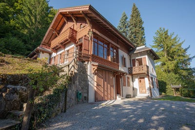 /international/fr/brides-les-bains-rhone-310108652333/?lang=id
