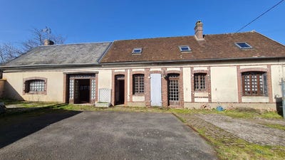 /international/fr/maintenon-centre-val-de-loire-310106189775/