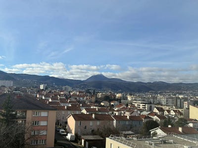 /international/fr/clermont-ferrand-auvergne-310106490527/