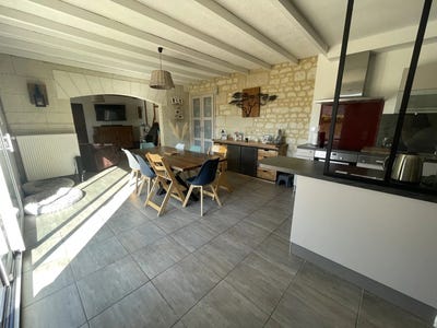 /international/fr/loudun-charente-310102414677/