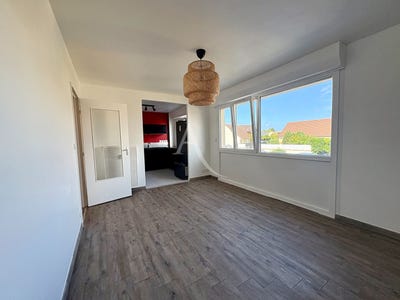 /international/fr/cormelles-le-royal-upper-normandy-310104472301/