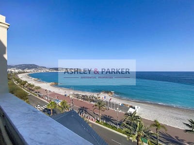/international/fr/nice-provence-alpes-cote-d-azur-310108553581/