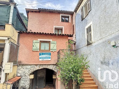 /international/fr/utelle-provence-alpes-cote-d-azur-310099543673/