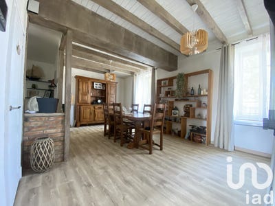 /international/fr/montlucon-auvergne-310108863312/