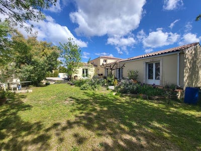 /international/fr/laurens-midi-pyrenees-310107618178/