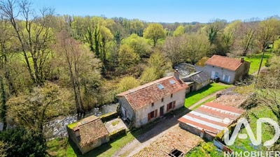 /international/fr/saint-aubin-le-cloud-charente-310105789553/