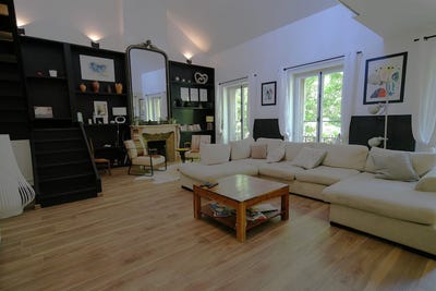 /international/fr/narbonne-languedoc-roussillon-310108996985/