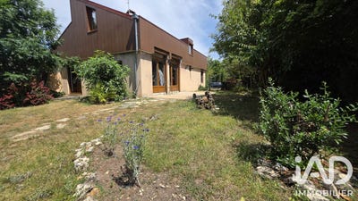 /international/fr/treilles-en-gatinais-centre-val-de-loire-310109046051/