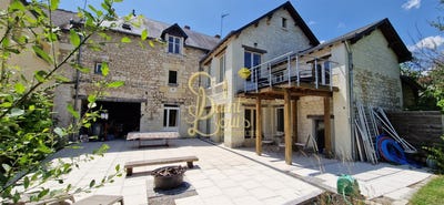 /international/fr/chinon-centre-val-de-loire-310098340897/?lang=en