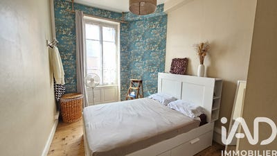 /international/fr/clermont-ferrand-auvergne-310106774035/