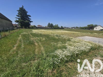 /international/fr/saint-pourcain-sur-sioule-auvergne-310103607259/