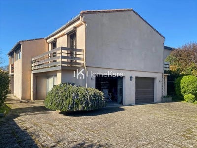 /international/fr/castelginest-midi-pyrenees-310108329378/