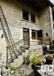 /international/fr/challes-la-montagne-rhone-310097820547/?lang=zh-tw