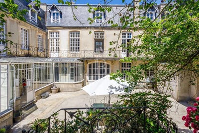 /international/fr/bayeux-la-basse-normandie-310101036112/