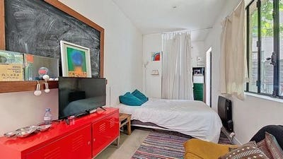 /international/fr/montreuil-ile-de-france-310100415990/