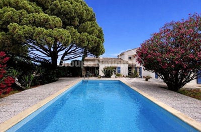 /international/fr/saint-paulet-de-caisson-languedoc-roussillon-310109202472/?lang=th