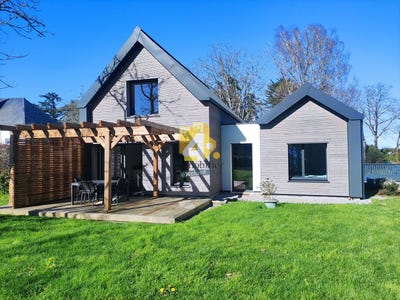 /international/fr/pontchateau-pays-de-la-loire-310106064560/