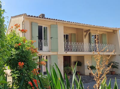 /international/fr/combas-languedoc-roussillon-310105266621/
