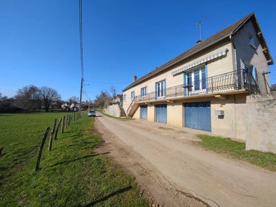 /international/fr/tamnay-en-bazois-burgundy-310108676827/?lang=fr