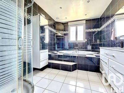 /international/fr/auve-auvergne-310100699572/?lang=fr
