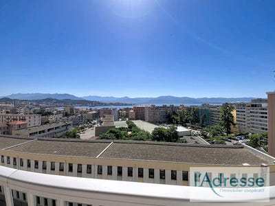 /international/fr/ajaccio-corsica-310108727114/