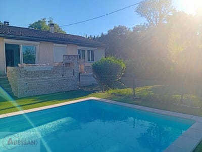 /international/fr/vezenobres-languedoc-roussillon-310100961685/?lang=fr