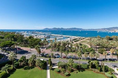 /international/fr/cannes-croisette-provence-alpes-cote-d-azur-120073408261/