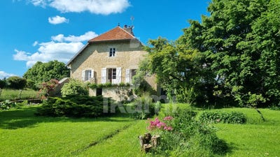 /international/fr/montain-centre-val-de-loire-310107321959/