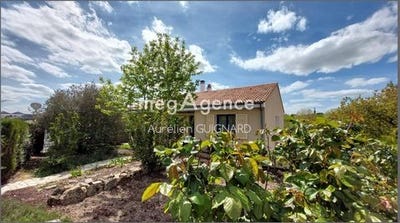 /international/fr/bressuire-charente-310107496928/