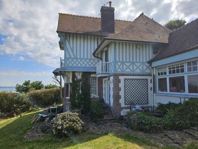 /international/fr/villerville-la-basse-normandie-310101444765/?lang=de