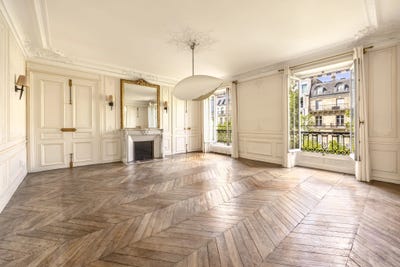 /international/fr/paris-8eme-ile-de-france-310109198971/
