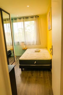 /international/fr/route-de-genas-villeurbanne-rhone-310106823248/