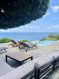 /international/fr/brando-corsica-310107372470/