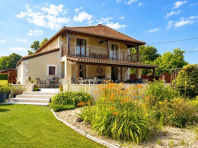 /international/fr/saint-vincent-de-connezac-aquitaine-310108928866/