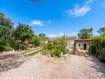 /international/fr/forcalqueiret-provence-alpes-cote-d-azur-310108704231/