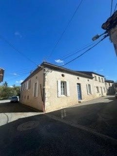 /international/fr/laroque-timbaut-aquitaine-310105347735/