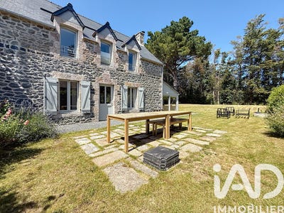 /international/fr/plurien-brittany-310107290964/