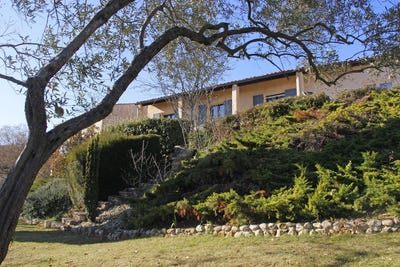 /international/fr/valensole-provence-alpes-cote-d-azur-310102271483/